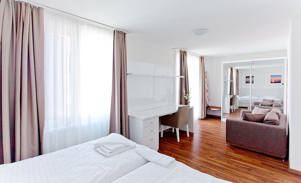 Premium Apartments By Livingdowntown Zurigo Camera foto
