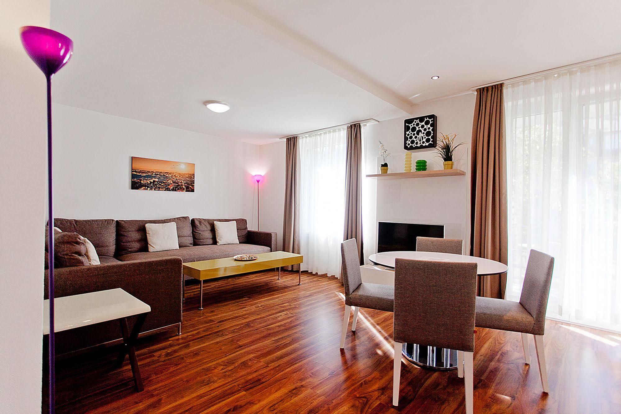 Premium Apartments By Livingdowntown Zurigo Esterno foto