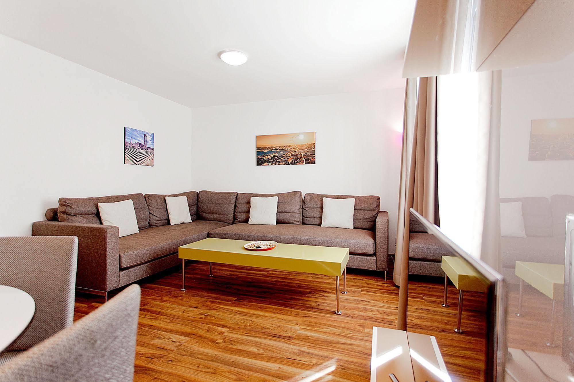 Premium Apartments By Livingdowntown Zurigo Esterno foto