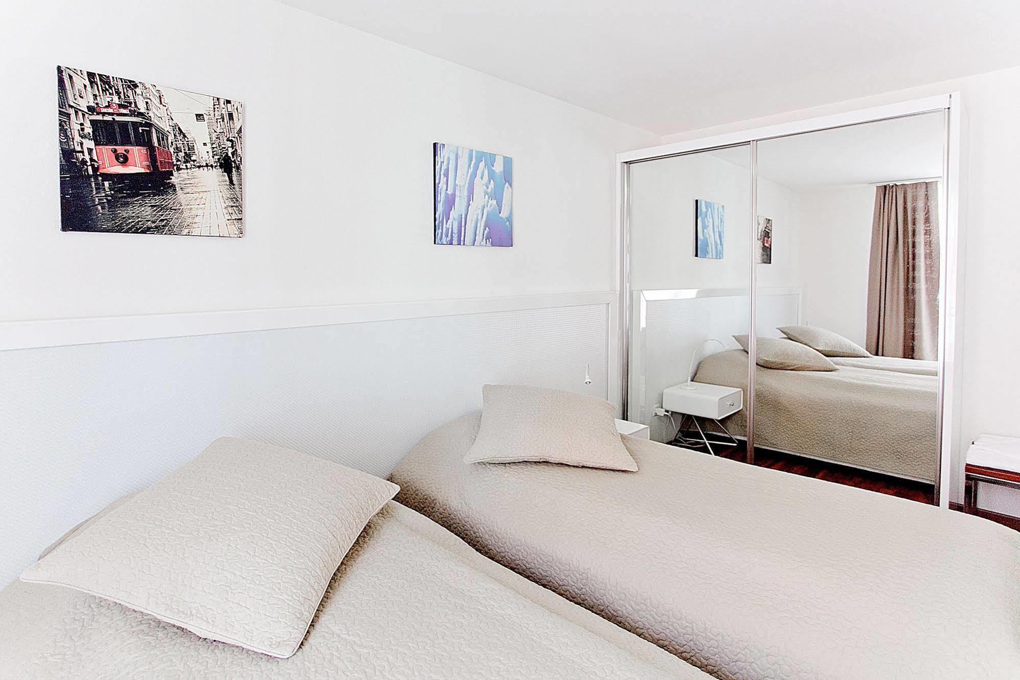 Premium Apartments By Livingdowntown Zurigo Esterno foto